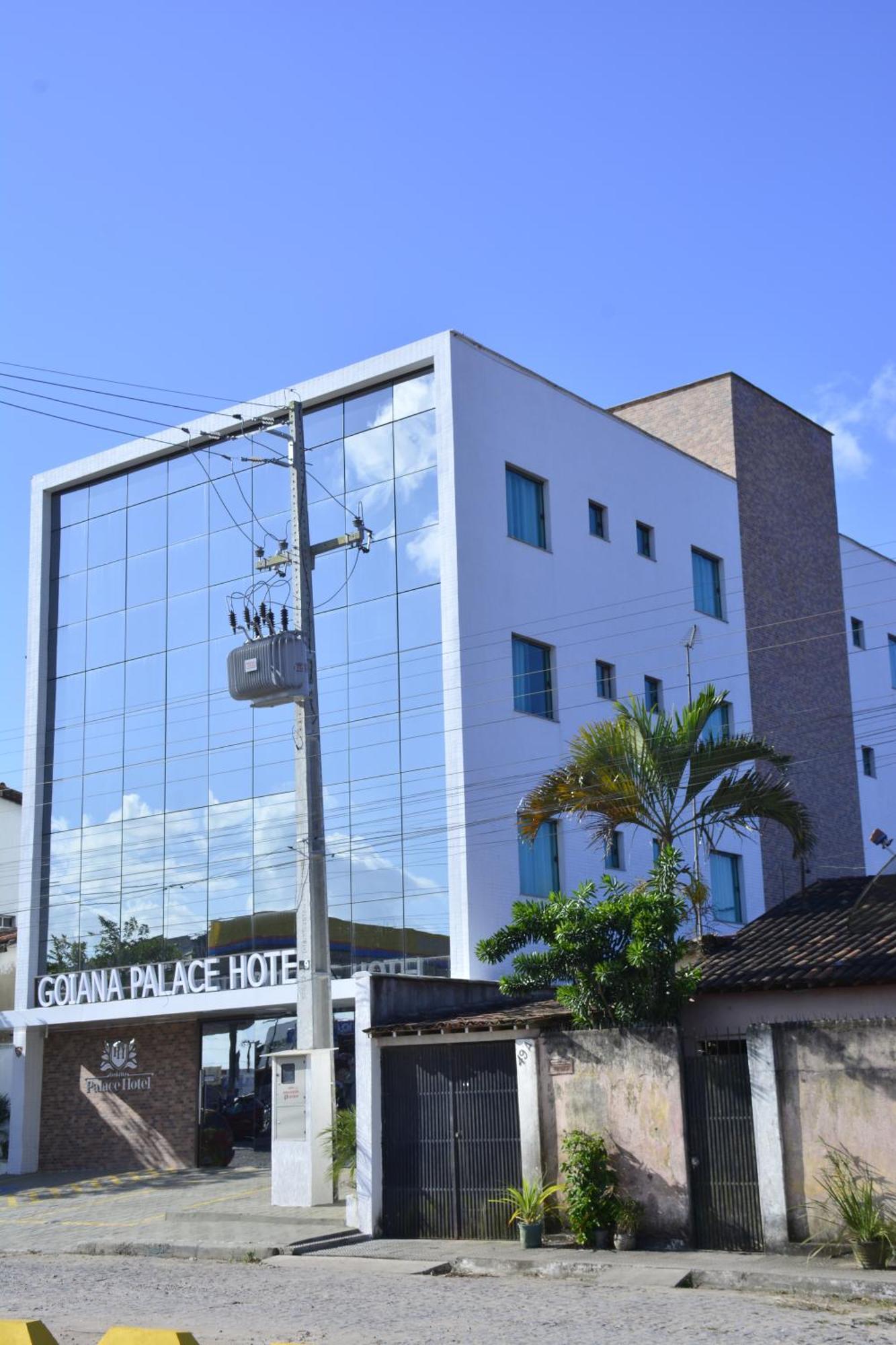 Goiana Palace Hotel - Facil Acesso A Fabrica Da Jeep エクステリア 写真